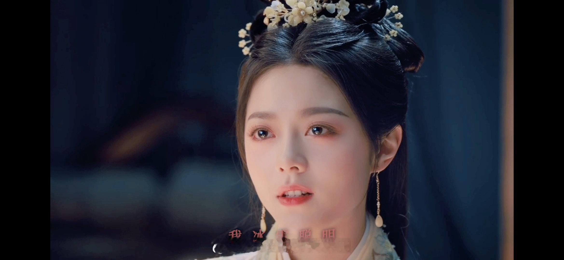 #李蓉的嘴能不能借我用用#我好喜欢李蓉这样的输出能力啊，这张小嘴是叭叭的根本停不