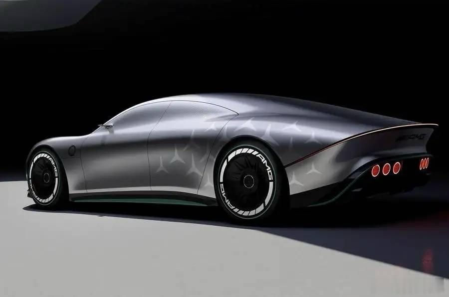 汽车[超话]  奔驰将于2025年6月推出AMG Vision 2025概念车的
