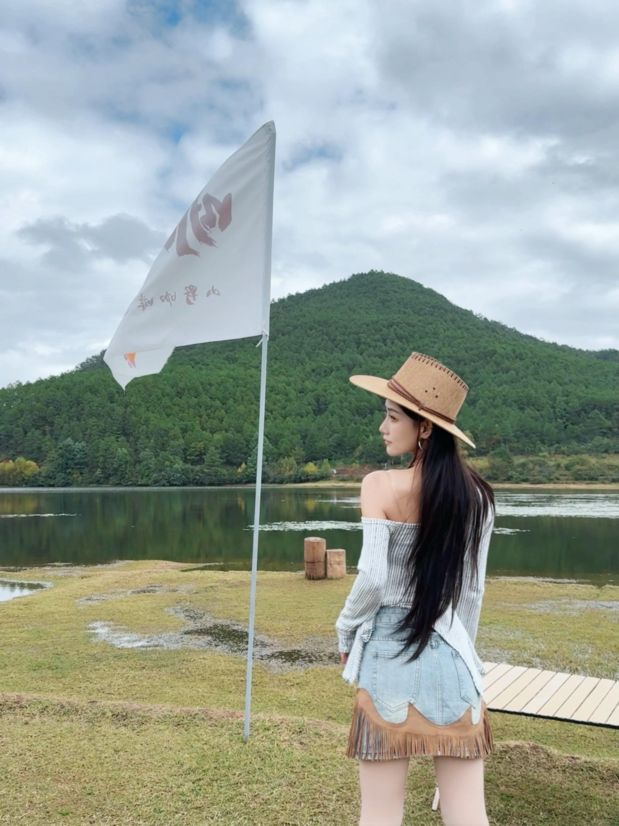 轻舟已过万重山