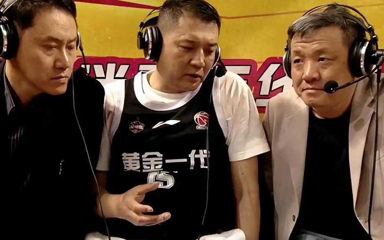 韩国男篮的前锋李贤重两场比赛砍下53分，是球队取得两连胜的头号功臣。赛前就豪言要