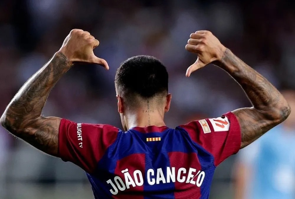 利雅得新月并不反对坎塞洛正式加盟巴萨，但要求巴萨支付一定的费用。坎塞洛本人已经告