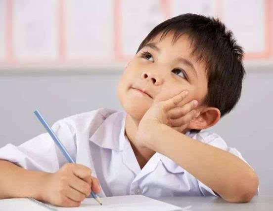 【孩子小升初，不要躺平等待，而要提前规划和预习】

孩子即将小升初，很多家长就觉