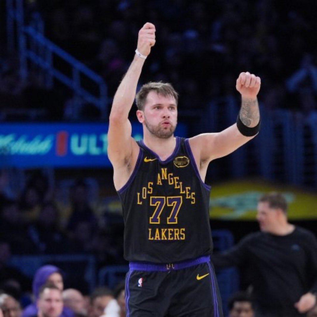 好消息：落后26分也能翻坏消息：没翻的过来又开始了这种逃离附加赛的状态快船战胜湖