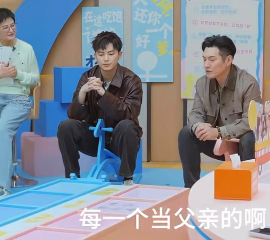 严屹宽坦言身份转变的责任感是始于产房的亲眼所见，说:“其实我觉得每一个当父亲的啊