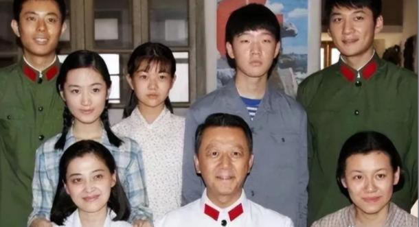 1994年姜文掏5万买下《父母爱情》电影权，转头就后悔觉得“不值这价”，把原著本
