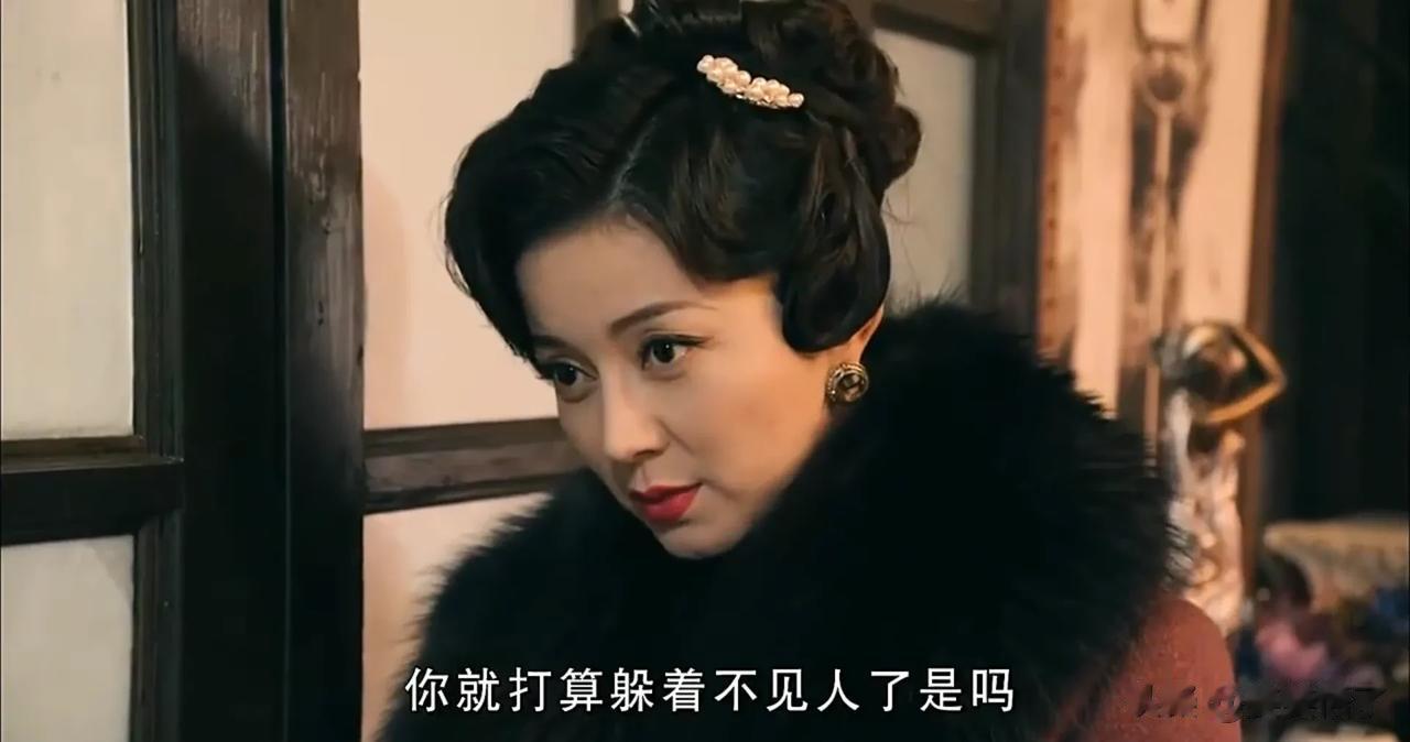 柳如丝，一听这个名字就会想起《红色》中刘敏演的绝色女子。
后来徐兵又导演了《新世