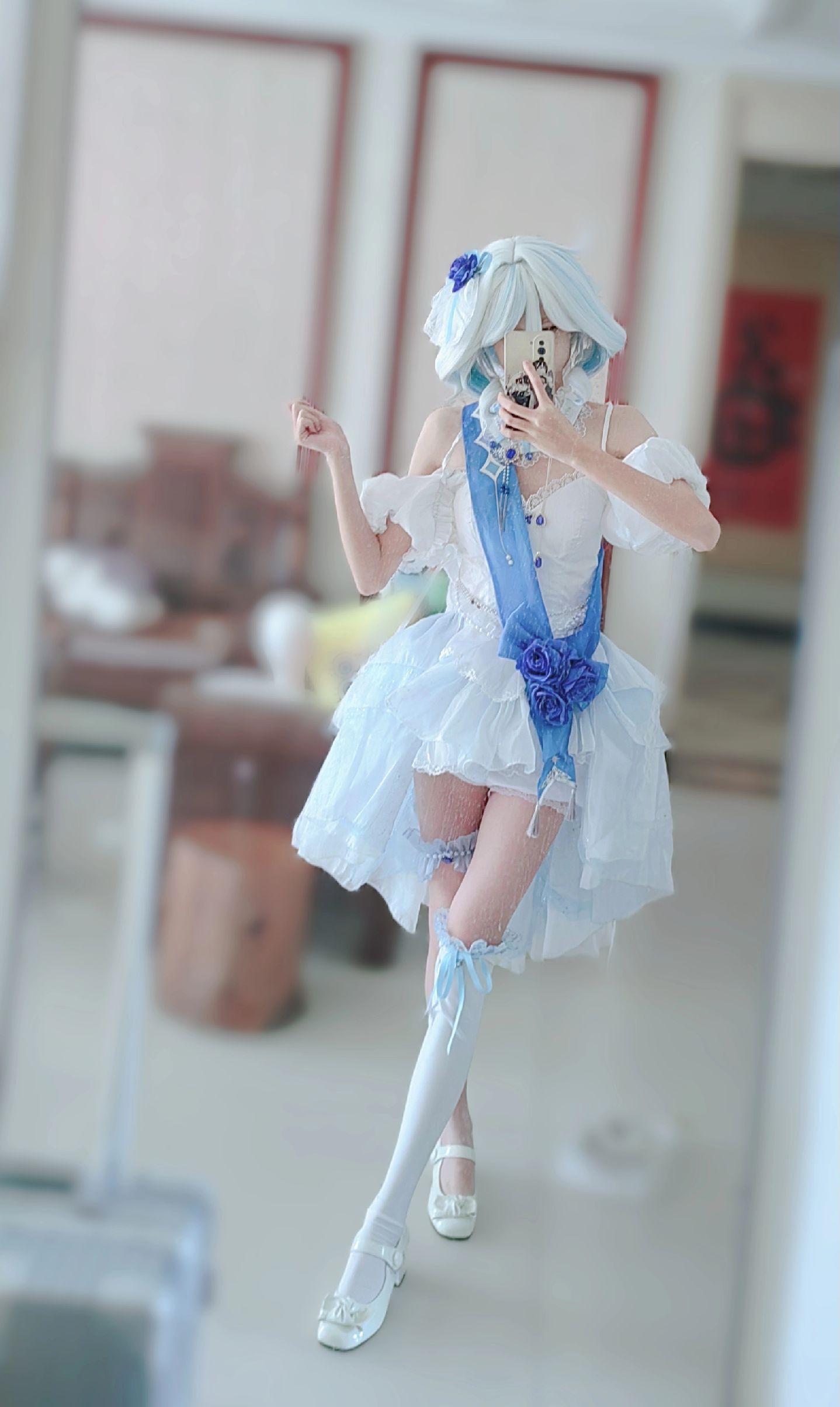 芙宁娜cos 原神纳塔 二次元 芙宁娜