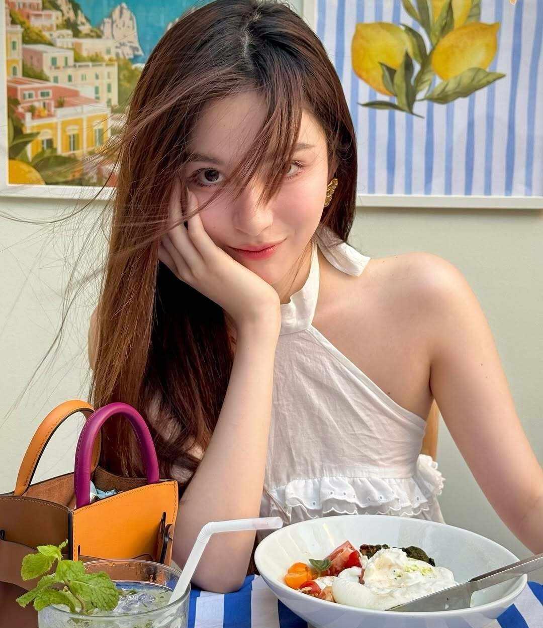 primiily💕
浪漫生活的记录者 审美积累 ins 审美 泰星 primi