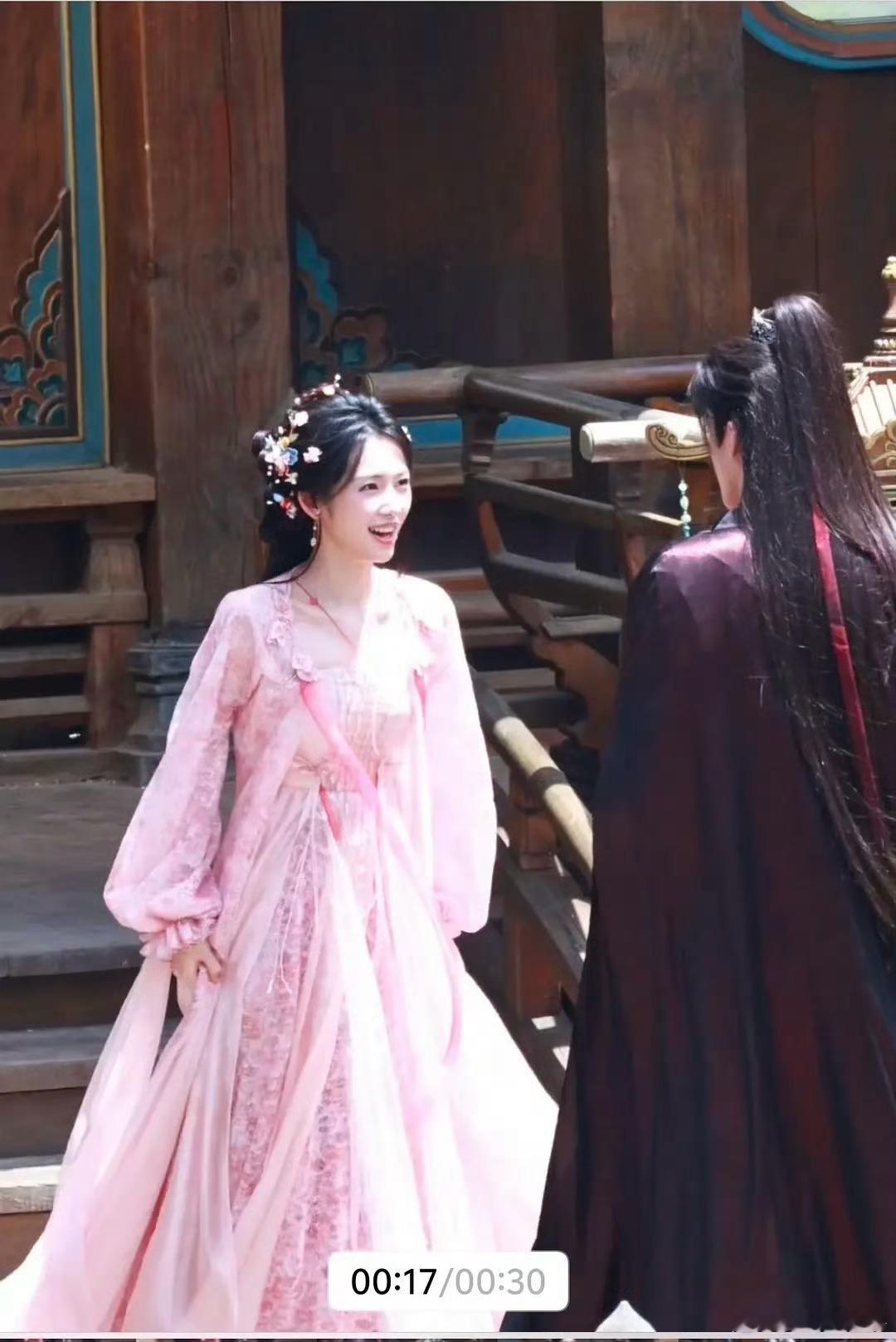 鹤秋特别出演千夜奇谭何洛洛特别出演千夜奇谭千夜奇谭官宣两位演员特别出演加持，为整