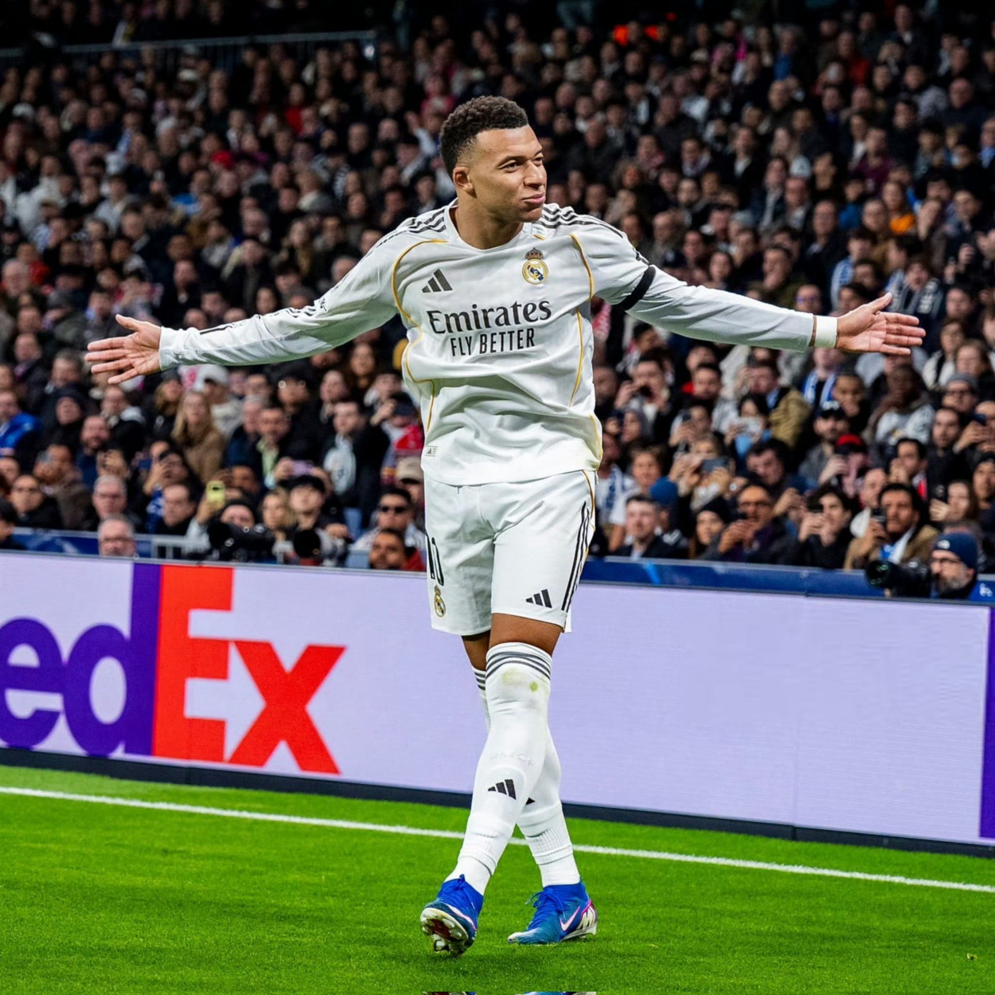 C罗不可复制的MVP和c罗一起siu到最后 🚨21世纪五大联赛单一俱乐部前10