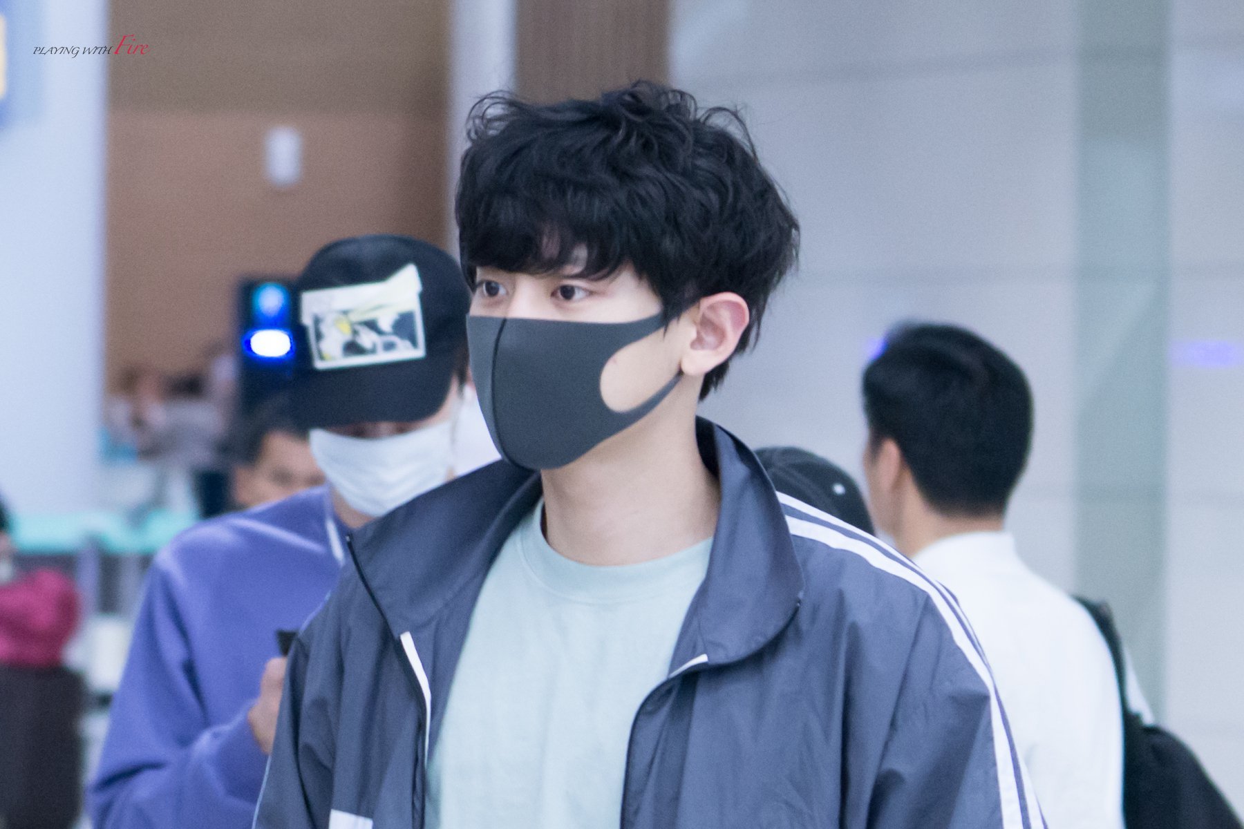 #朴灿烈# 180408 迪拜 - 仁川 ​​​