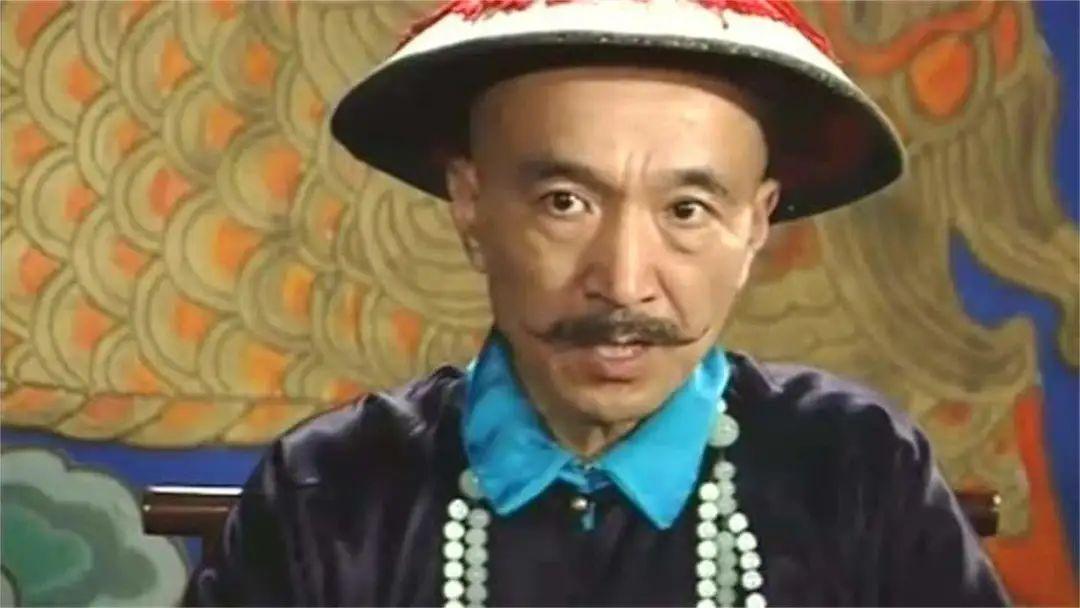 当了55年清官，活了85岁，乾隆贬了刘墉5次，嘉庆却给了他新生。活了85岁的年纪