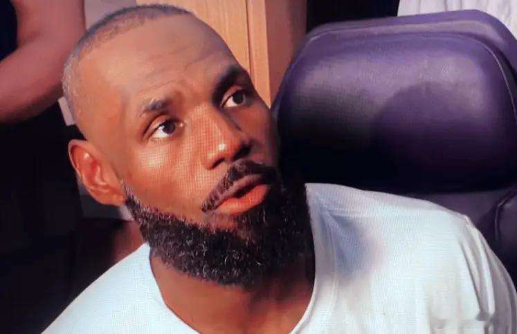 赛后，詹姆斯接受媒体采访，在谈到关于NBA杯冠军的看法时说：“我不在乎能否赢得N