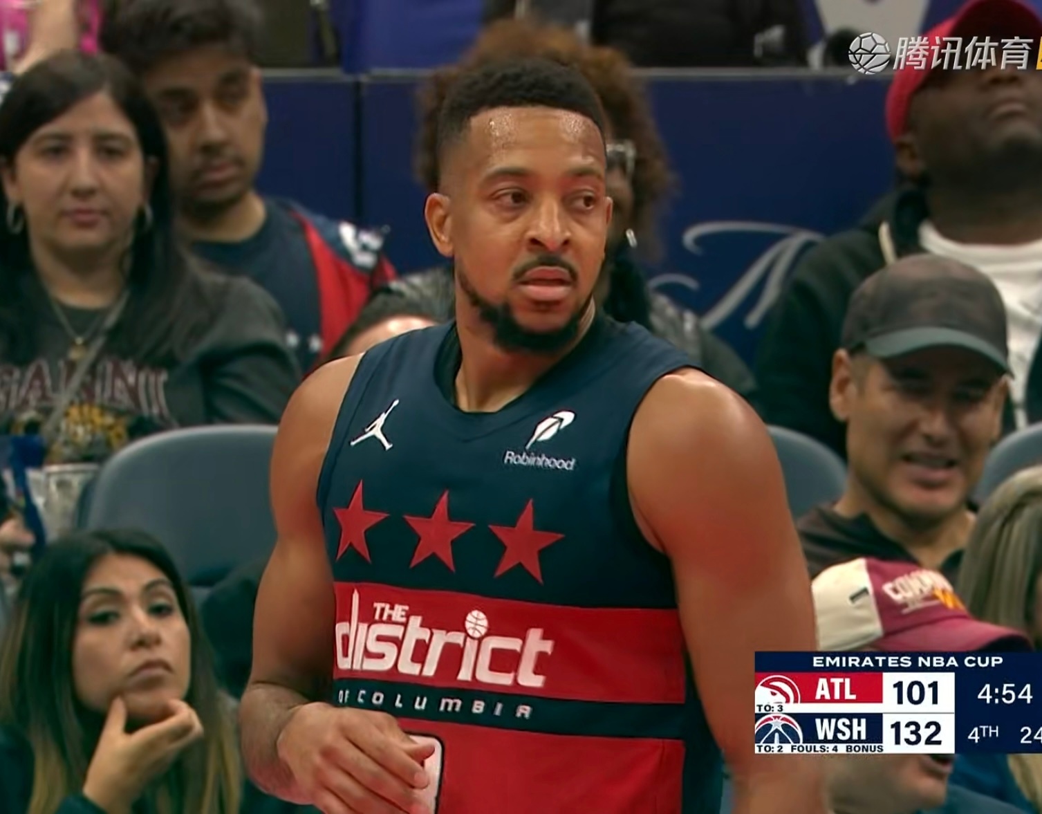 CJ麦克勒姆46分5板4助攻2失误，投篮25投17中，三分13中10，罚球4中2