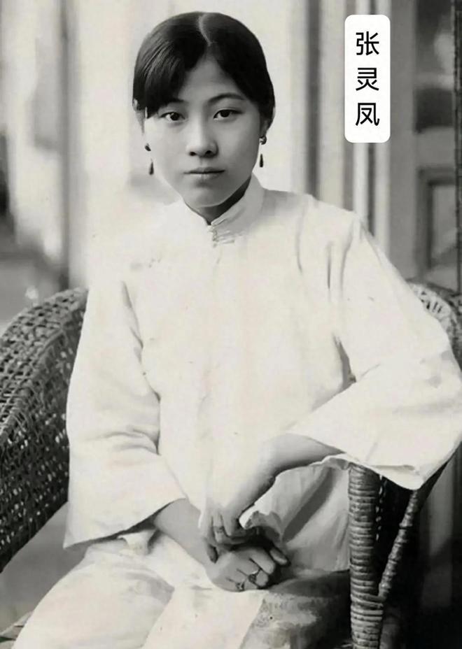 1974年，90岁的杨森迎娶了17岁的张灵凤。洞房之夜，就在杨森要行房事时，张灵