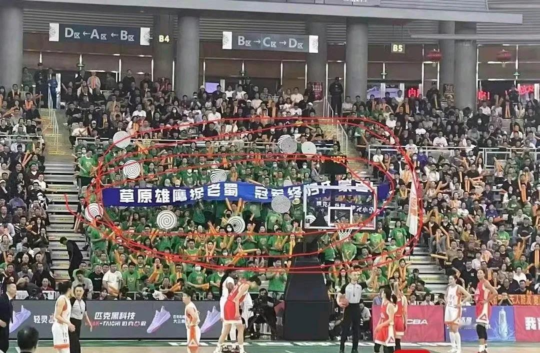 工作人员带头辱骂客队 内蒙古女篮被罚款5万元，罚5万，起不到警示作用，应罚100