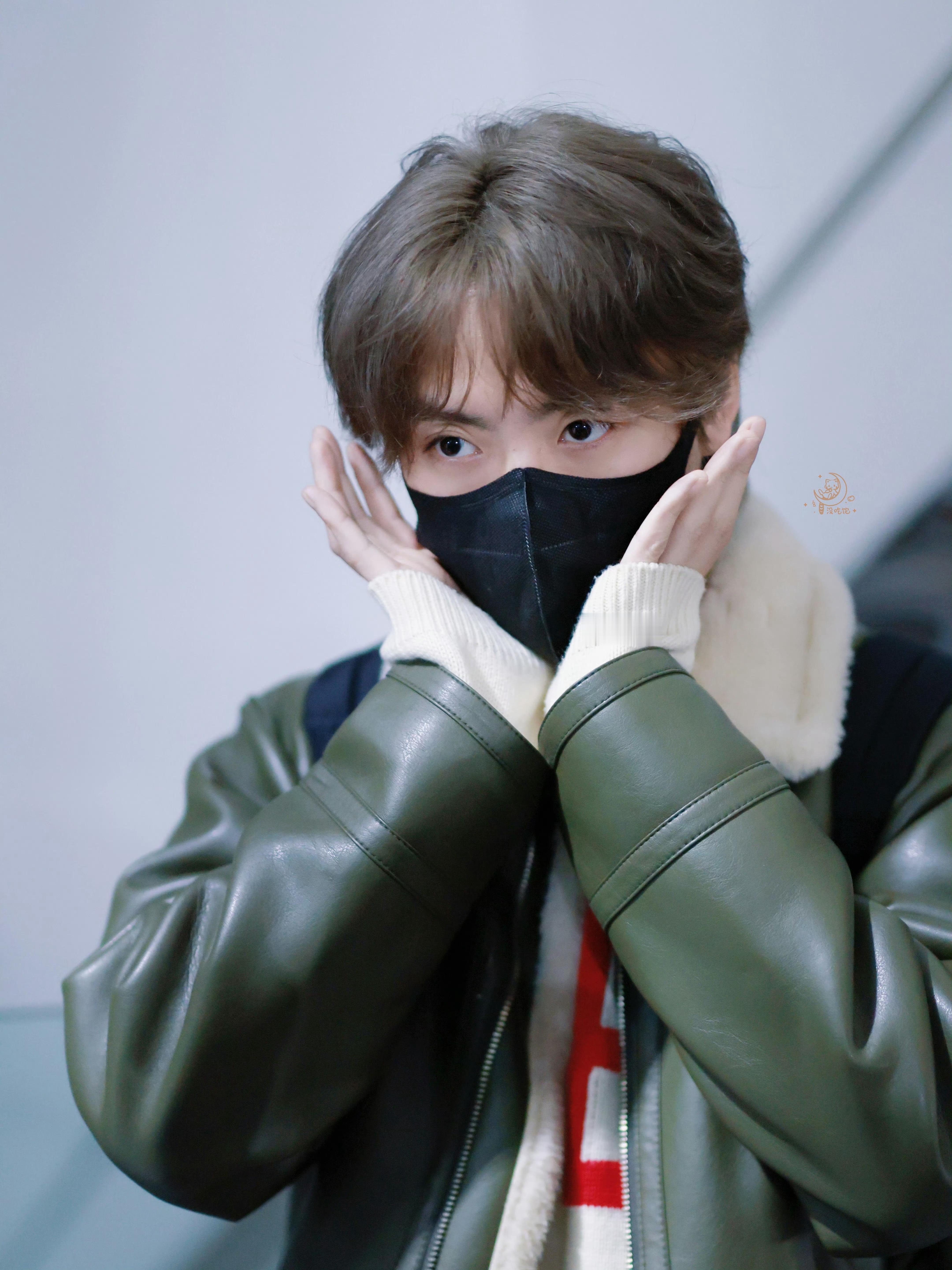 这组怎么会这么漂亮可爱啊，肖宇梁完完全全就是香香软软的栗子小蛋糕！