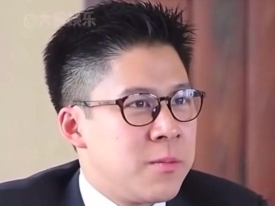 霍启刚的价值观真的好正哦。就算自己再忙也会抽空陪孩子，不得不说霍启刚真的是一位好