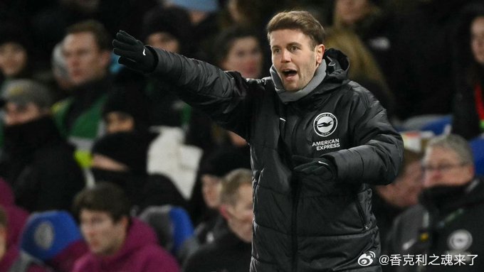 今晚碰到的布莱顿高压逼抢的数据允许对手在被抢断前完成传球次数最少的球队。防线高度