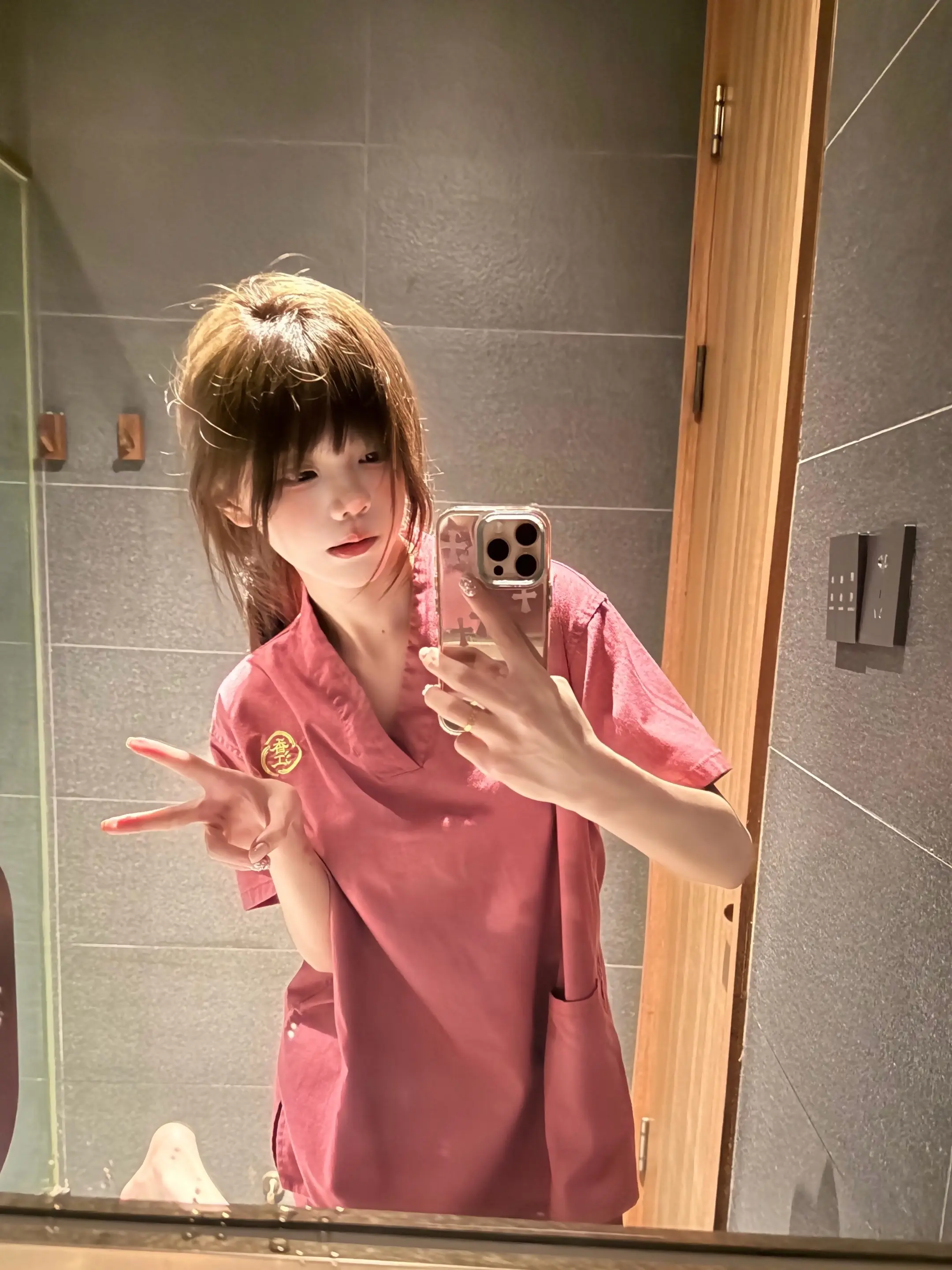 为什么幸福一定要和别人有关？