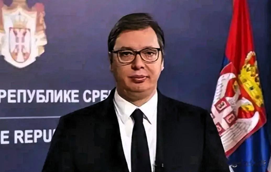 欧洲备战，小国犯难！武契奇一句话揭开紧张内幕

欧洲多国正在悄悄为“可能发生的战