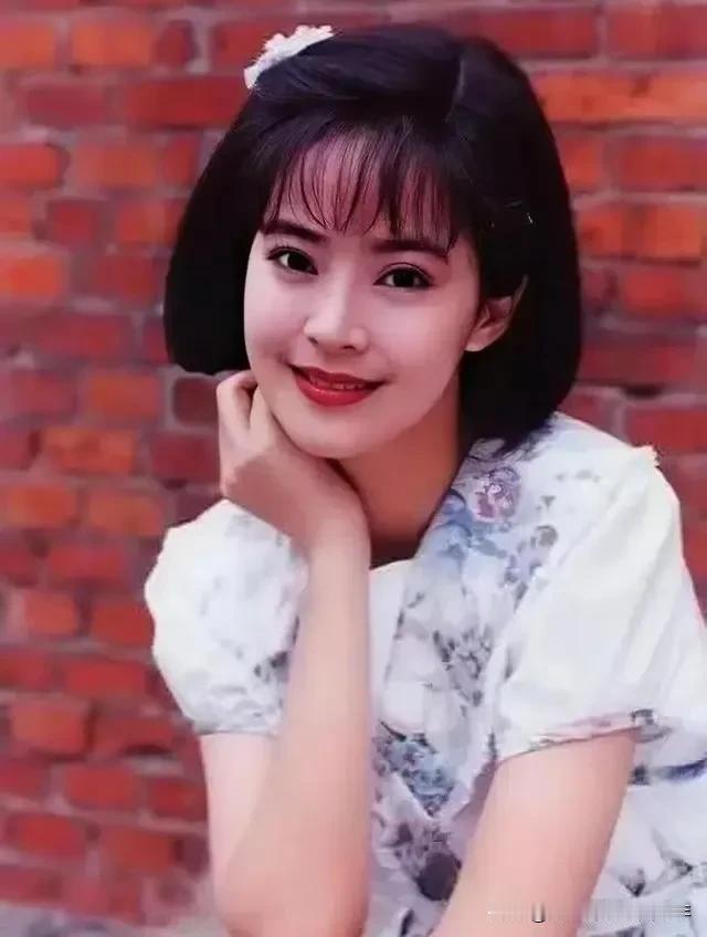 沉痛惦念琼瑶和李敖大师

琼瑶以前没有琼瑶，
李敖以前没有李敖；

琼瑶以后没有