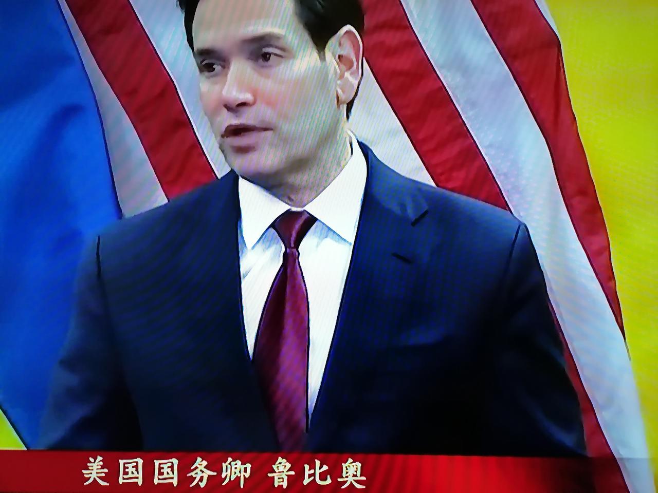 美乌会谈失败，28点计划难掩分歧

美乌会谈已结束，英法德也派代表参加了，但是会