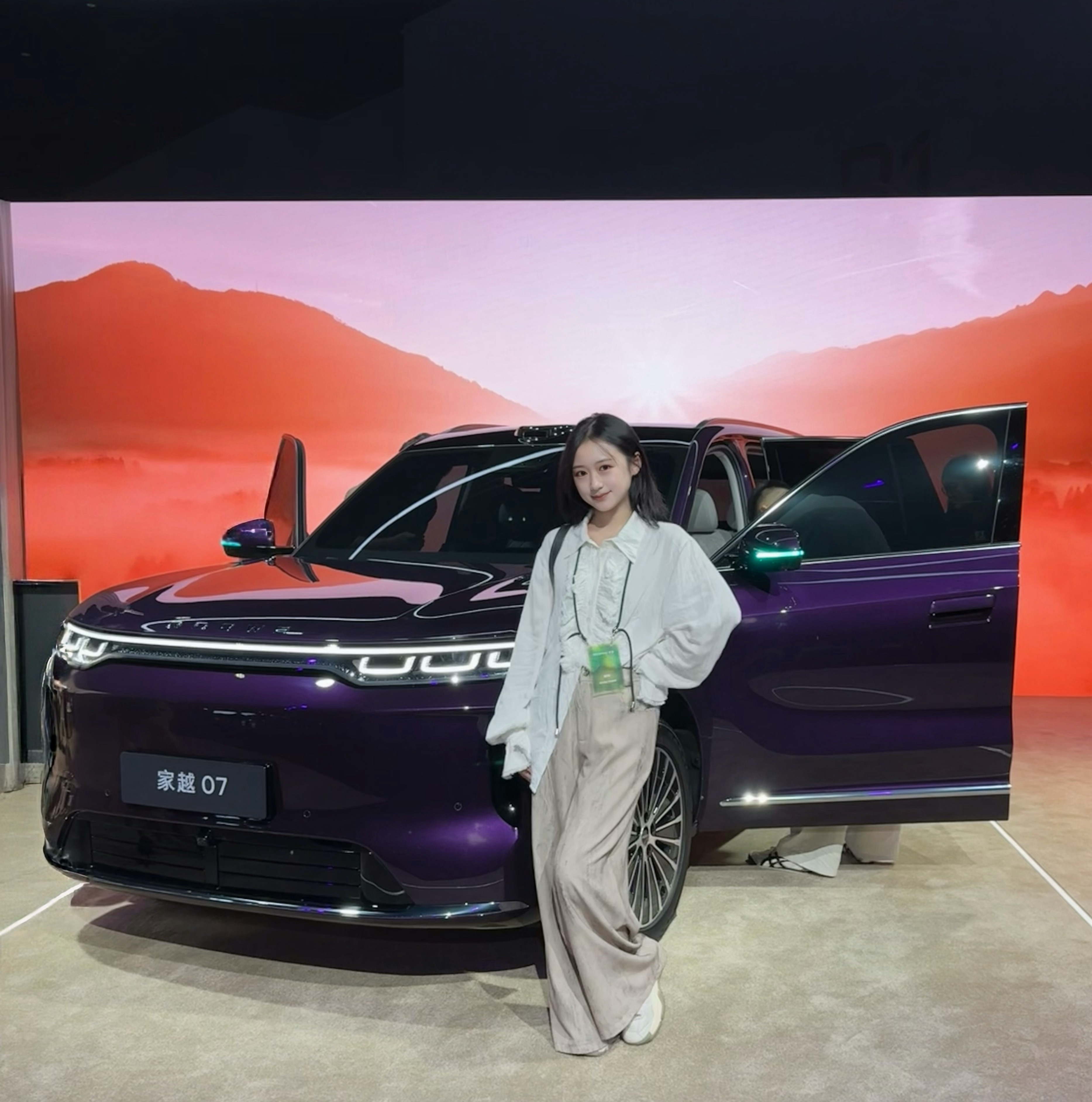 家越07，预售价13.78万元-15.28万元，按照荣威的特点，感觉这价格后续还