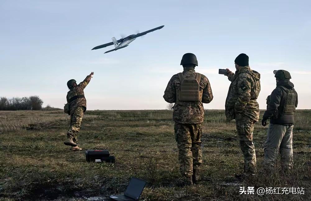 战火持续升级！基辅遭俄军连炸9天，哈尔科夫东北部乌军两千余人陷入合围
 
俄乌冲