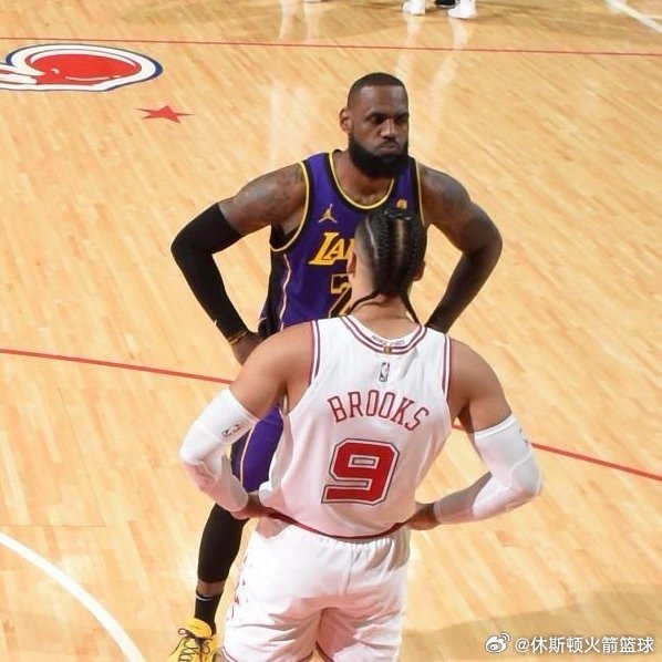 去年，我们有精神属性！！！湖人vs火箭休斯顿火箭