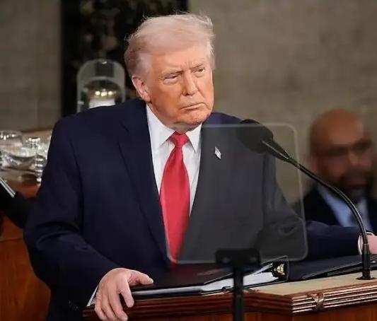 这不是二战翻版，但也绝非补充弹药这么简单！美国总统特朗普当地时间6月22日宣布，