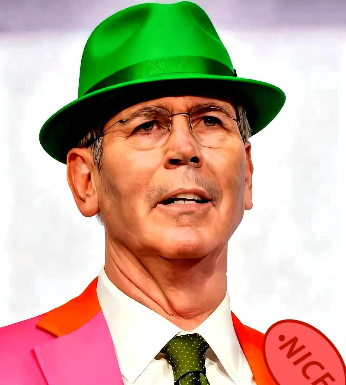 吉隆坡那张桌子，怕是快被他们自己掰断了。

一边嘴上说着建设性，一边301条款像