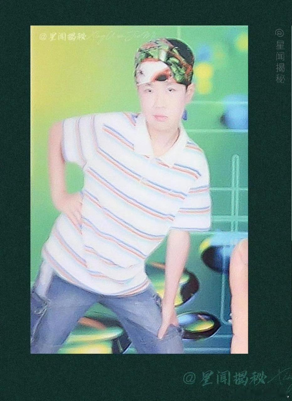 青年演员王一博 💚王一博 小时候的王一博太可爱咯～ 有这么可爱的宝宝谁不想疼、