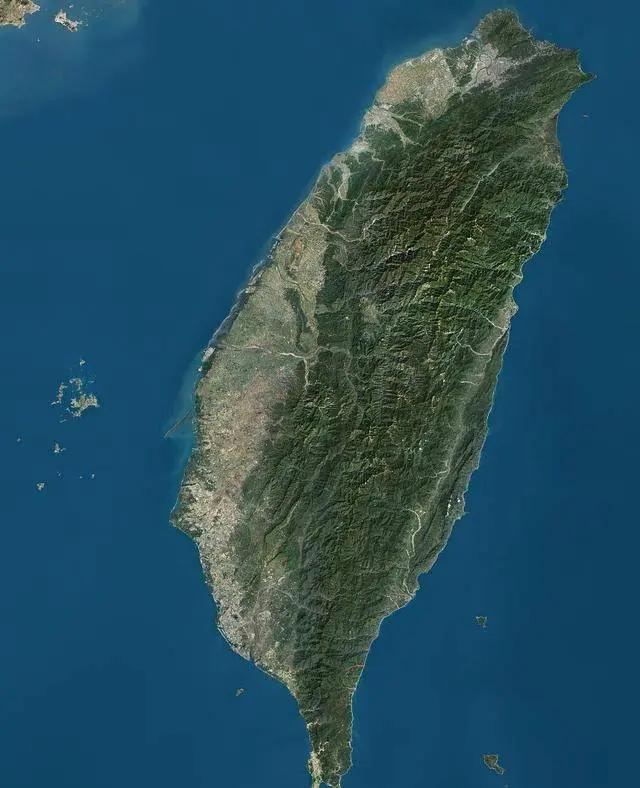 台湾问题、日本问题既急不得，也拖不得，我觉得国家在下一盘大棋，一切尽在中华民族的