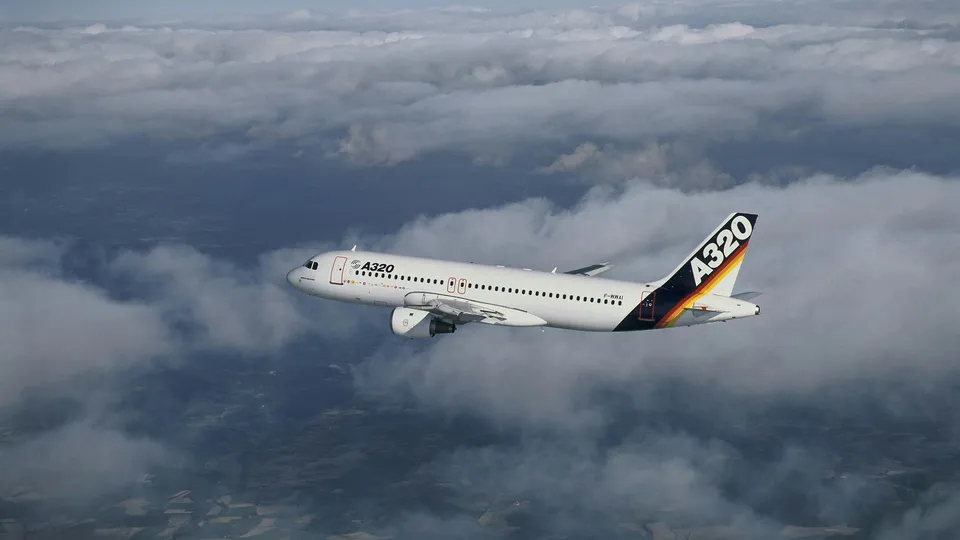 【超越波音737，空客A320成为史上交付量最多的喷气客机】10月9日消息，当地