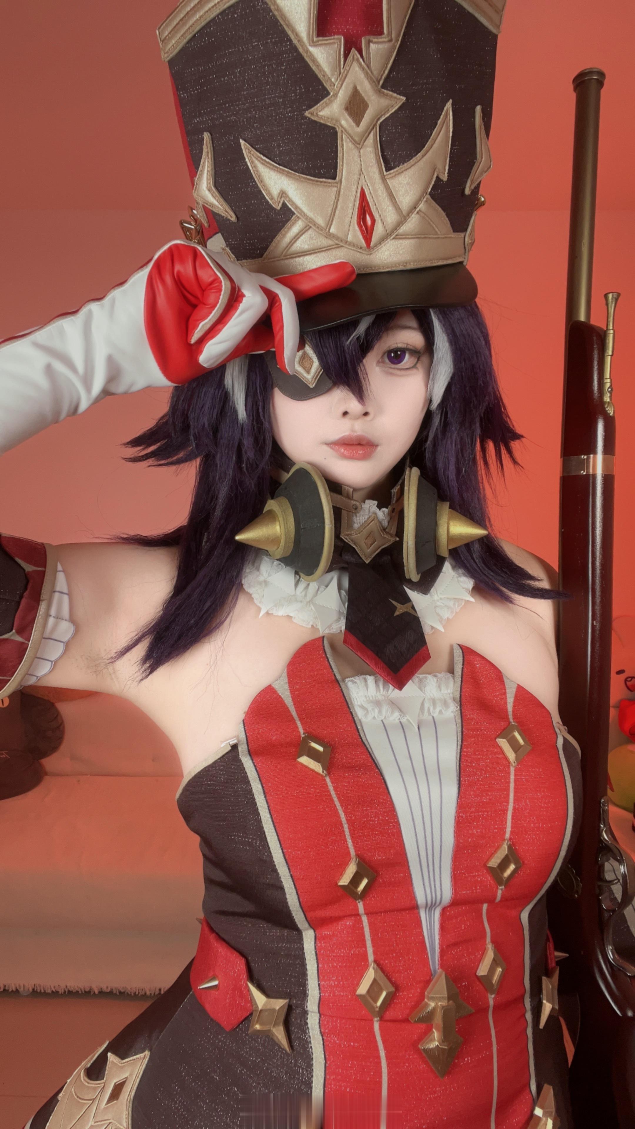大晚上突然解禁了，发一张自己捏的假发#夏沃蕾# ​​​