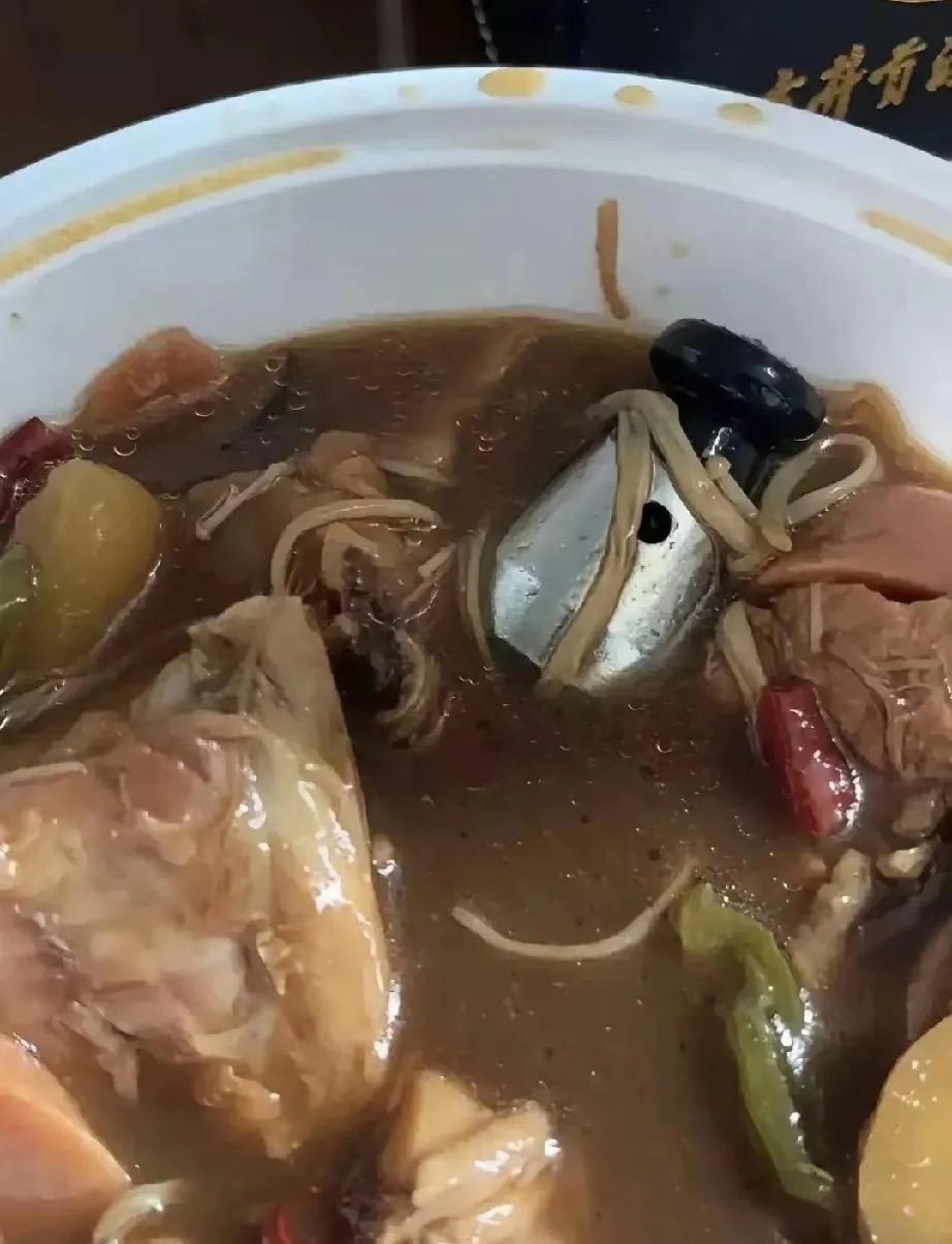 外卖还带赠品啊