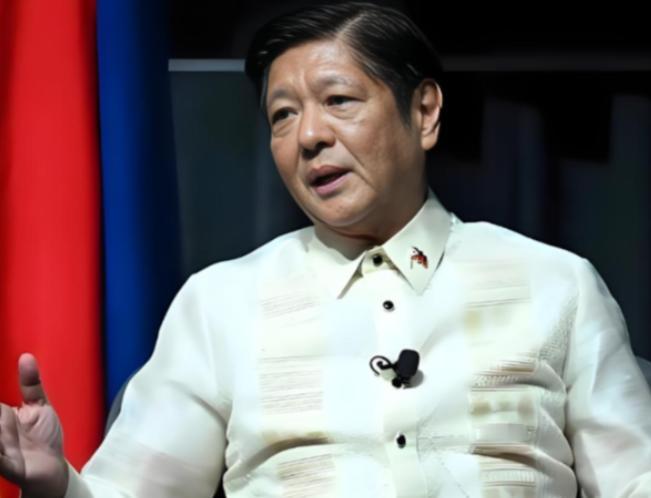 菲律宾倒向了美国，新加坡倒向了美国，柬埔寨倒向了美国，越南也在倒向美国的路上..