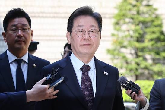 韩国最大在野党加大攻势，批评李在明执政失误，并喊话总统暂时远离社交平台，走进民众