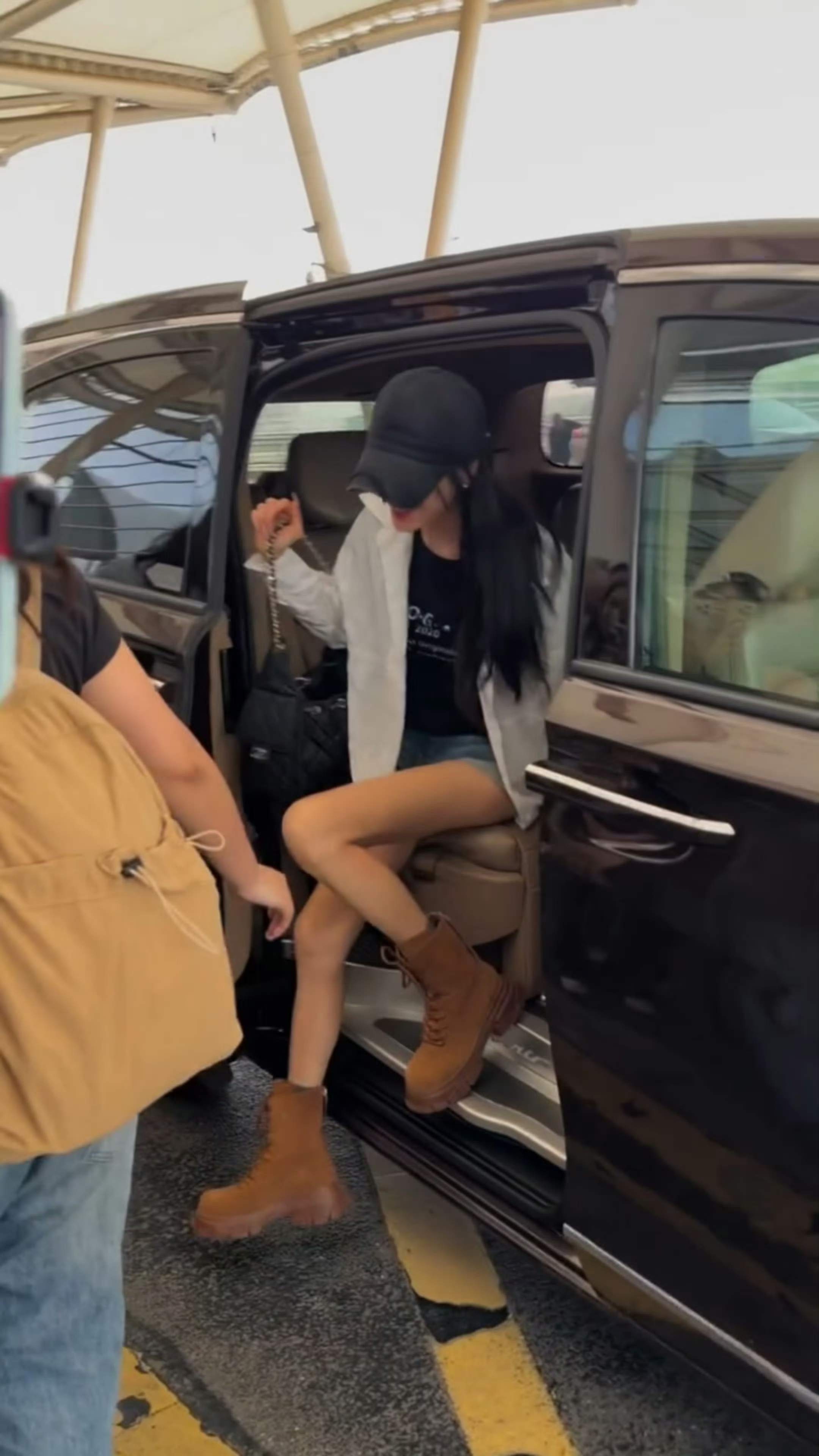 江语晨胖了12斤后的腿我能说胖了12斤的腿也比我的腿细吗人比人真的气死人 