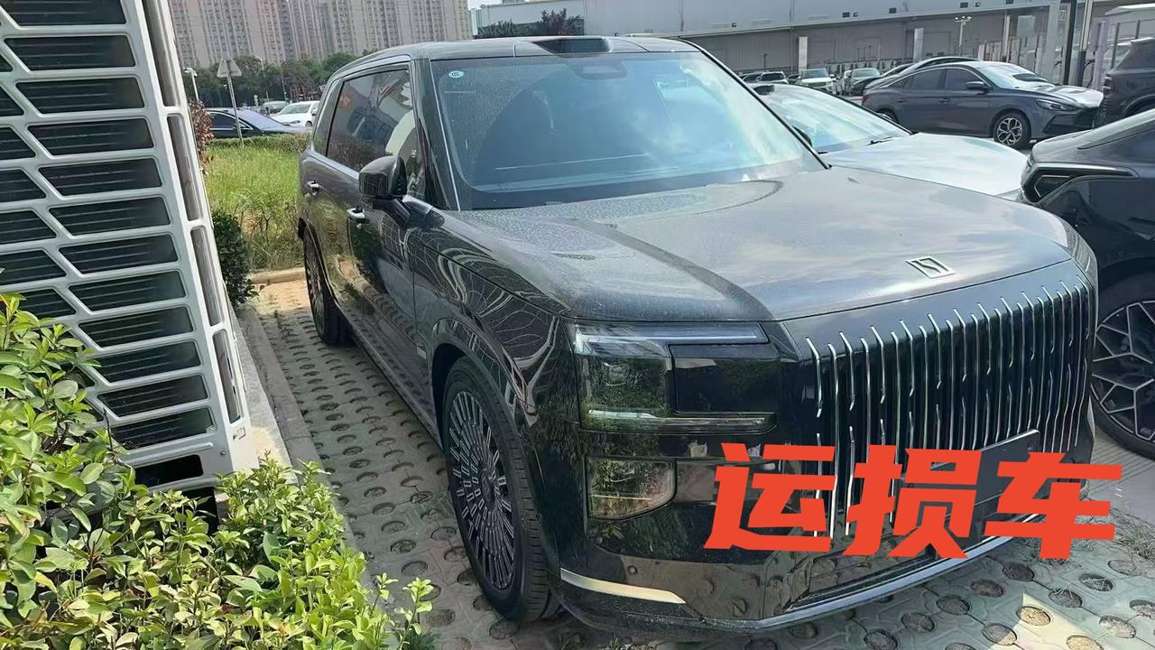 极氪9X Ultra70kWh电池 指导价500900 瑕疵 不修 优惠7万 全