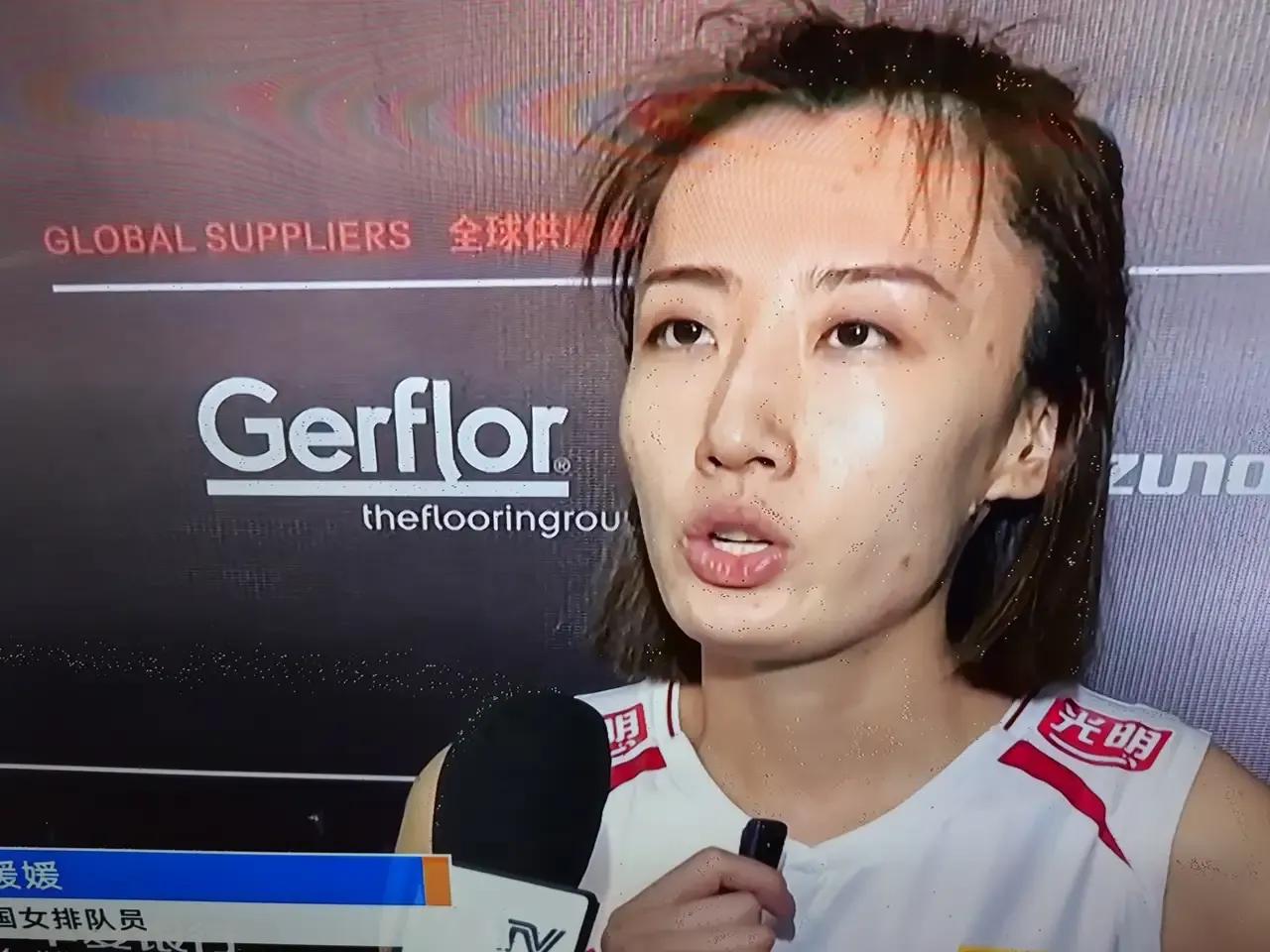 女排王媛媛这回是真敢说，直接吐槽咱们队内现在的训练方式不行
女排副攻王媛媛最近聊