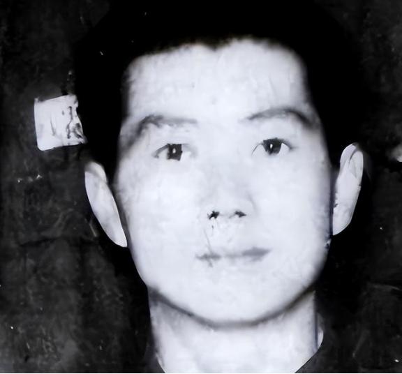 1946年，3000日军战俘顶着零下三十度的天气、穿着单衣跪在通化城头，想起他们