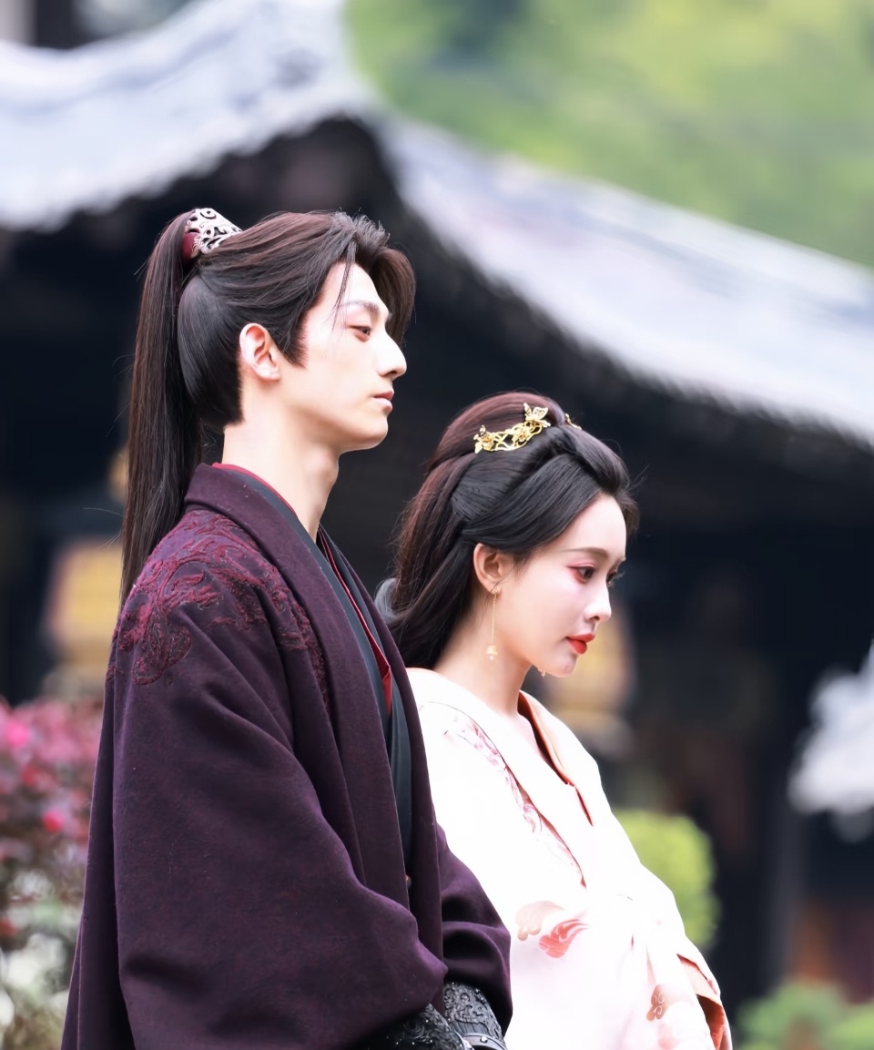 赖伟明升咖赖伟明首部男主戏破碎感拉满！赖伟明首部男主戏《宝珠》饰演残疾才子谢砚：