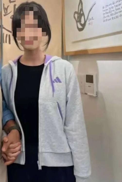 痛心！在韩国失联 25 岁女生已经遇害，遗体已经被找到，凶手已被抓。她只是回韩国