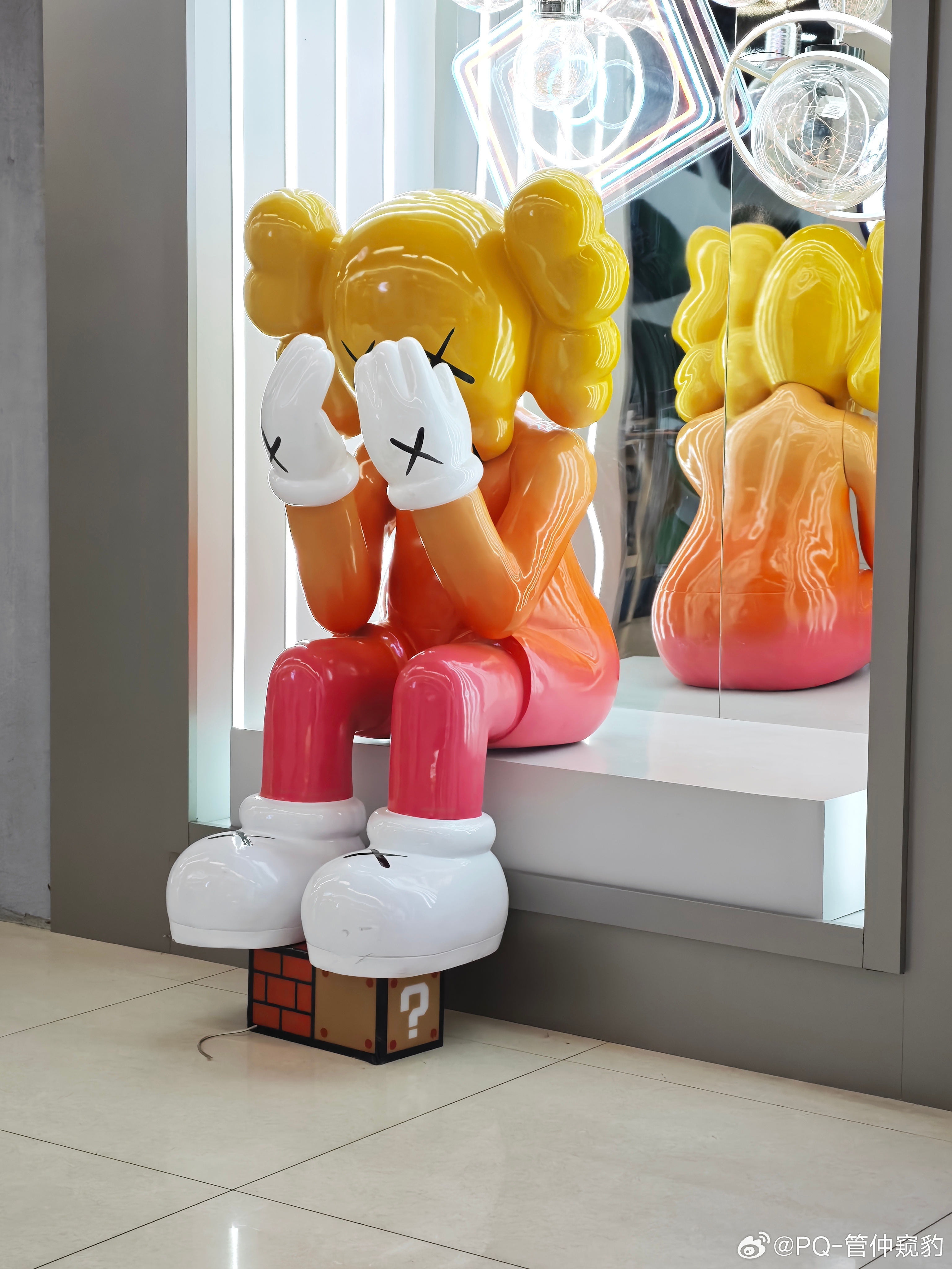 分享一个【一千个读者眼中，就有一千个哈姆雷特】看到这个“捂脸公仔”时，你们第一眼