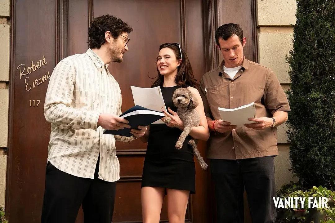 新版着魔翻拍果然还是来了，玛格丽特·库里、卡勒姆·特纳与导演帕克·芬恩在新版《着