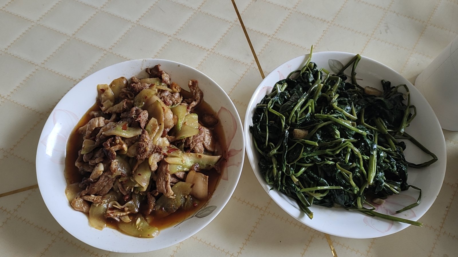 生活手记 黄瓜肉片+空心菜 
