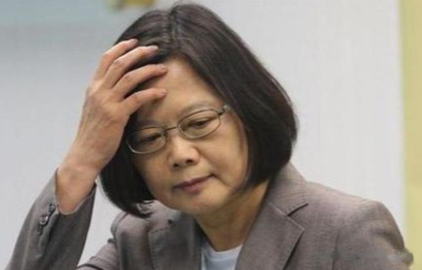 拜登承认要对湾湾干件大事，只不过蔡当局要倒霉了！
最近拜登由于担心台海紧张局势对