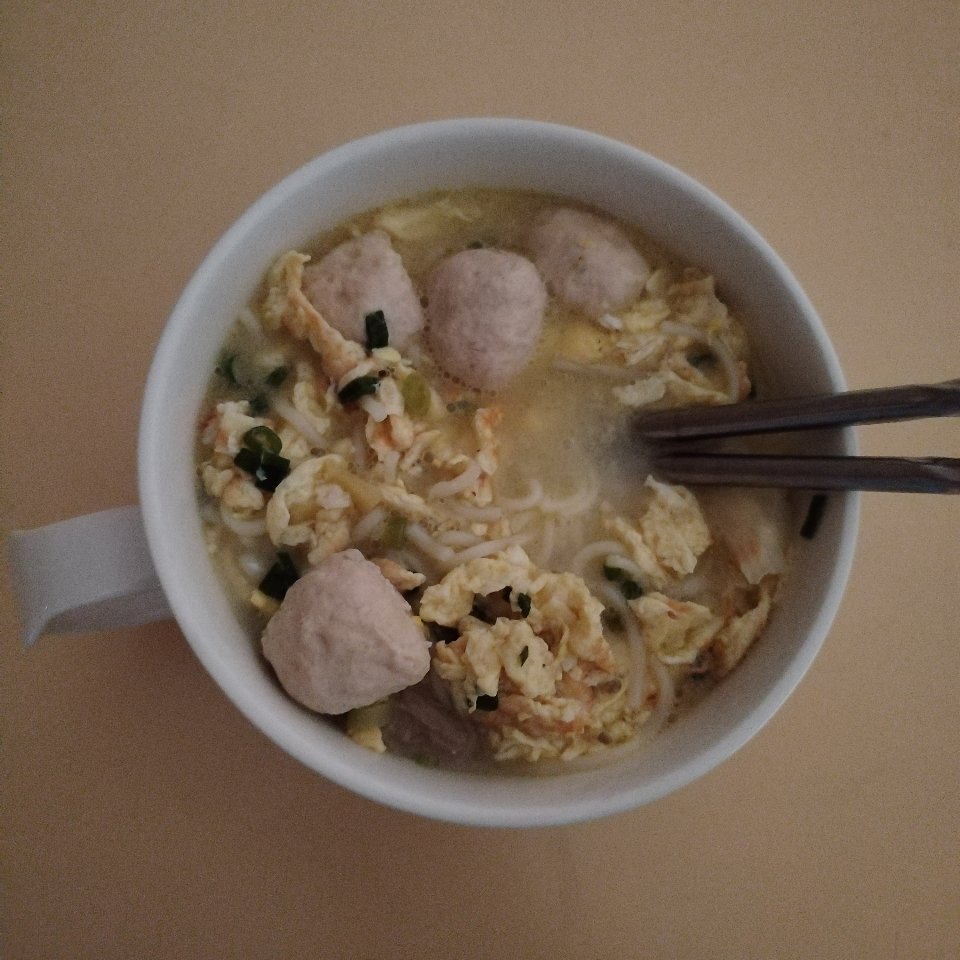 宵夜，汤面🍜 